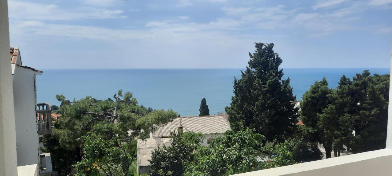 Studio Apartments Jupo Ulcinj Exterior foto