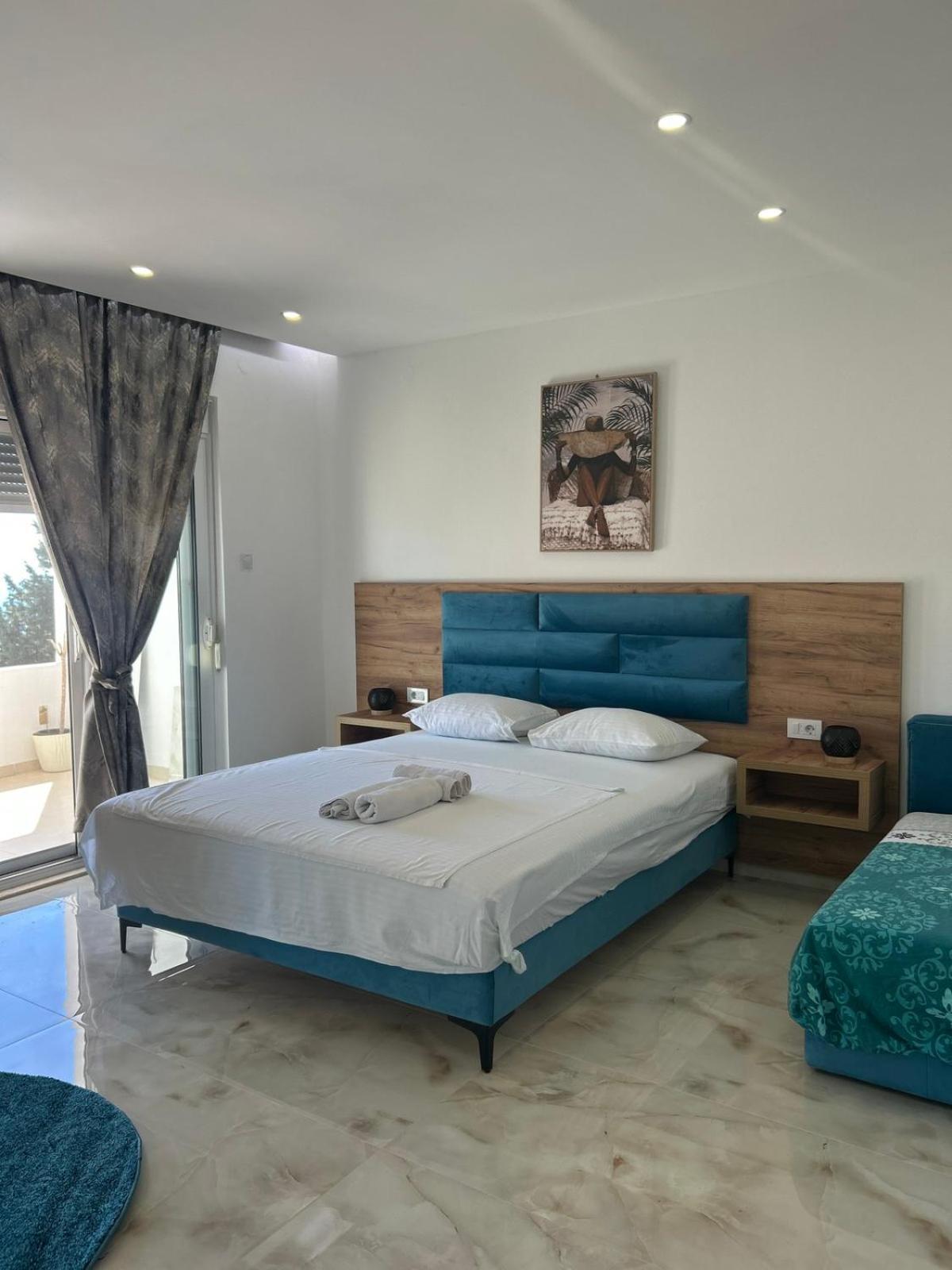 Studio Apartments Jupo Ulcinj Exterior foto