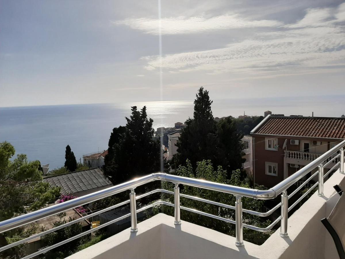 Studio Apartments Jupo Ulcinj Exterior foto